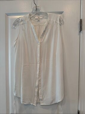 Ripe Maternity Sleeveless Ivory Button-Front Tunic